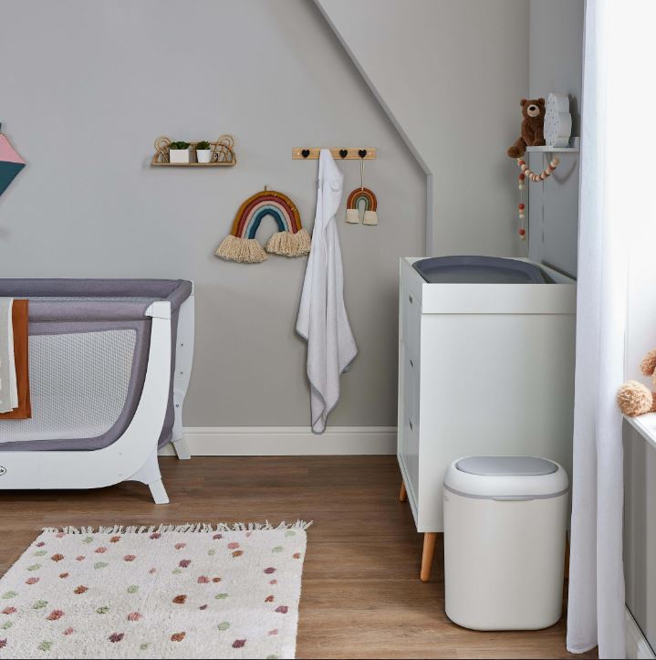 Shnuggle Change Time Eco-Touch Nappy Bin
