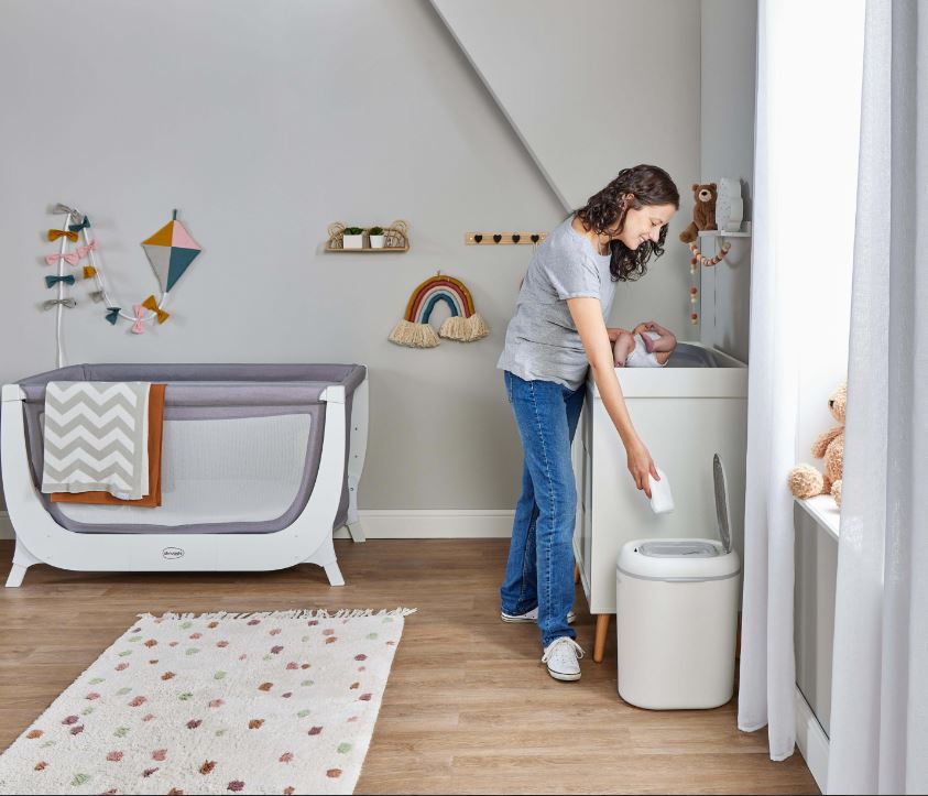 Shnuggle Change Time Eco-Touch Nappy Bin