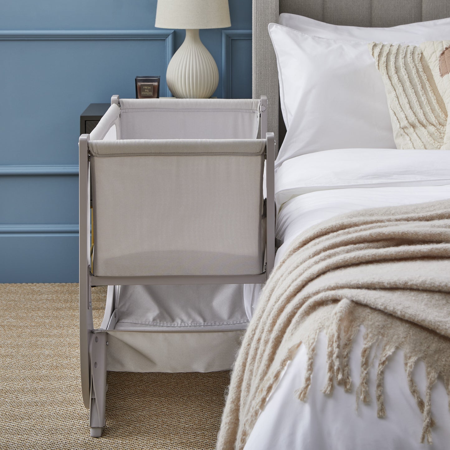 Shnuggle Air Lite Crib Taupe