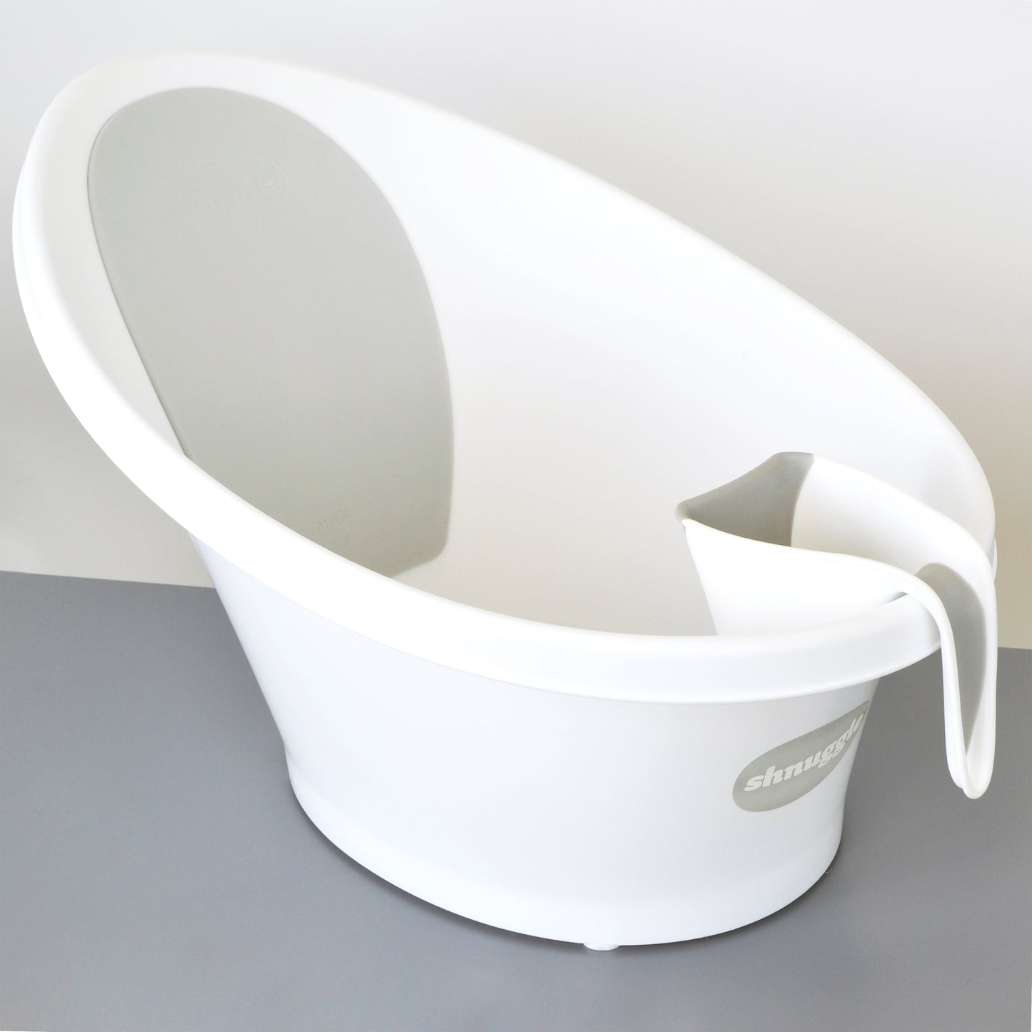 Shnuggle Bath Rinsing Jug Washy White With Grey