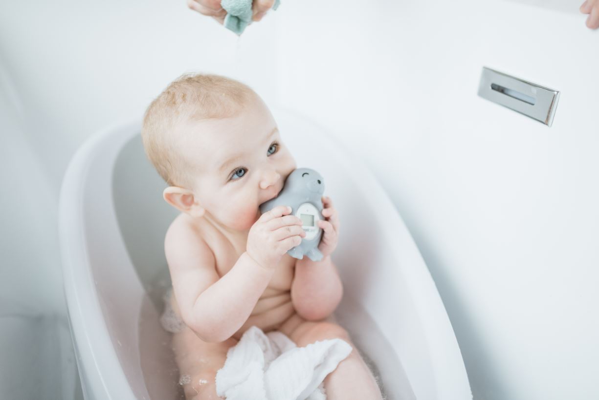 Angelcare Bath And Room Thermometer Seal