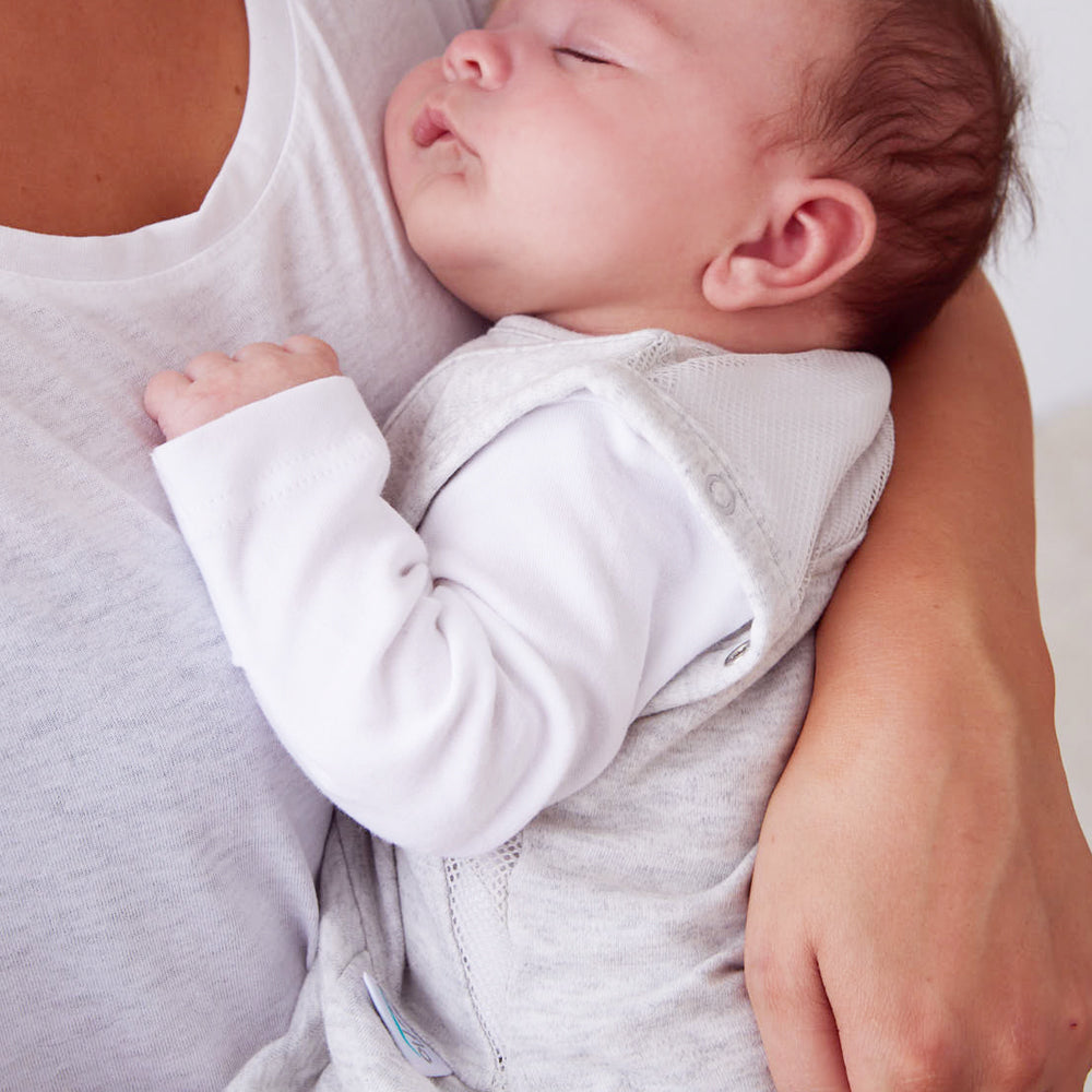 Purflo Swaddle To Sleep Bag 2.5 Tog Minimal Grey 0-4M