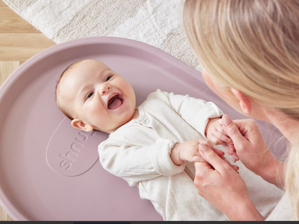 Shnuggle Squishy Changing Mat Pebble Grey